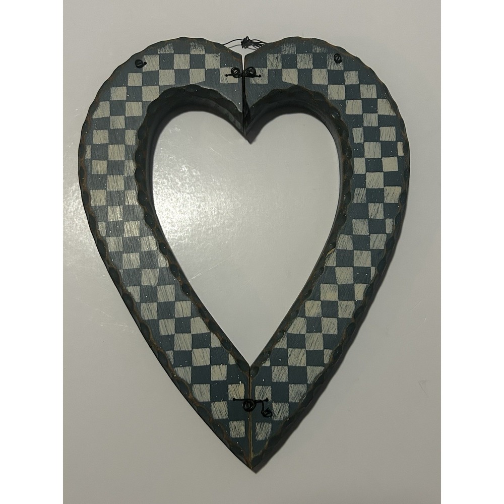 Vintage Y2K Cottagecore Wooden Heart Door Wall Decor Rustic Blue White Country
